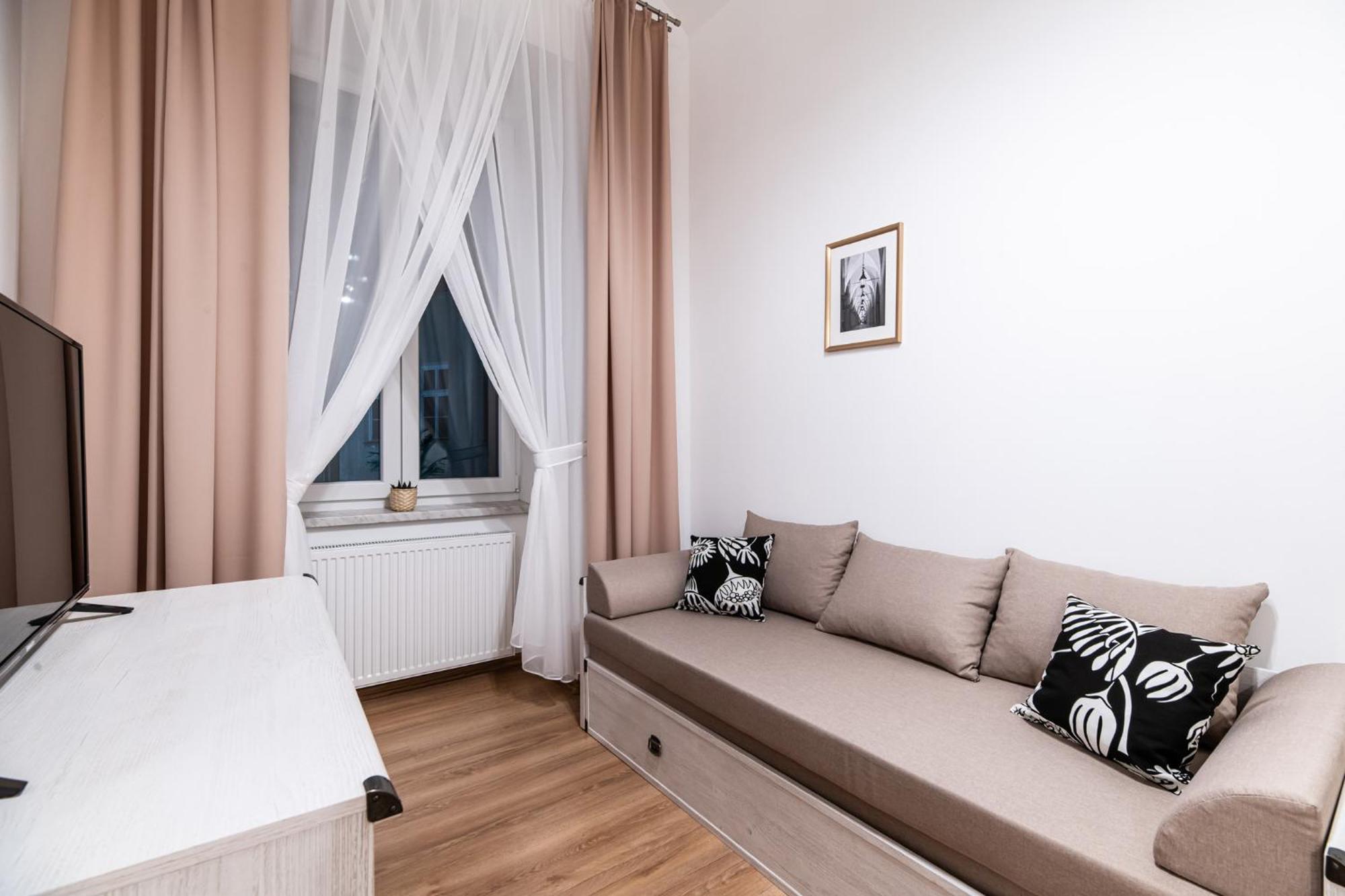 Dietla 32 Residence: Central Krakow Oasis, Krakow